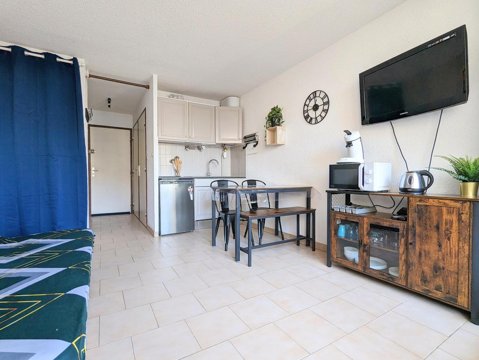 Appartement Au Calme + Parking Agde Buitenkant foto