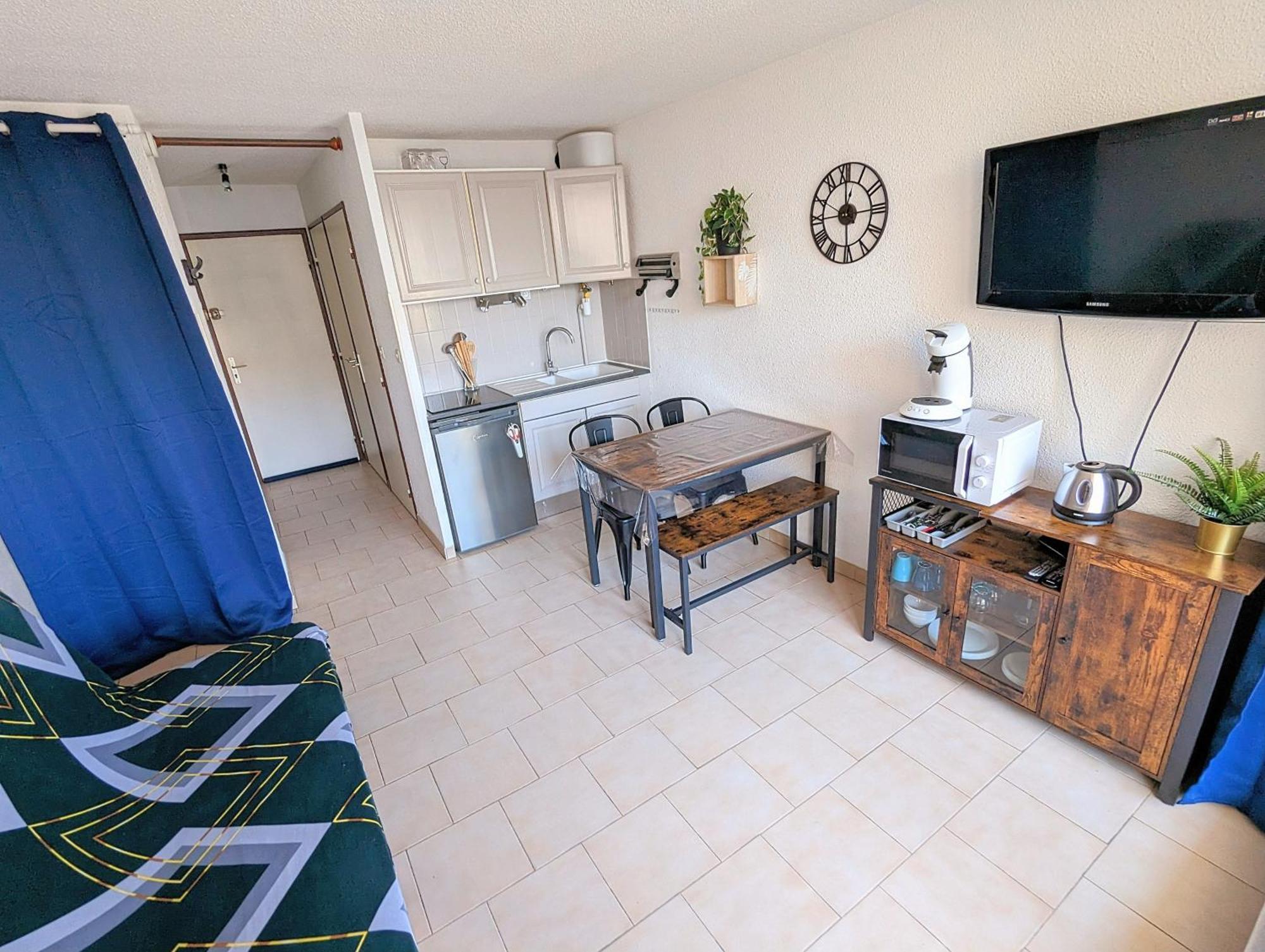 Appartement Au Calme + Parking Agde Buitenkant foto