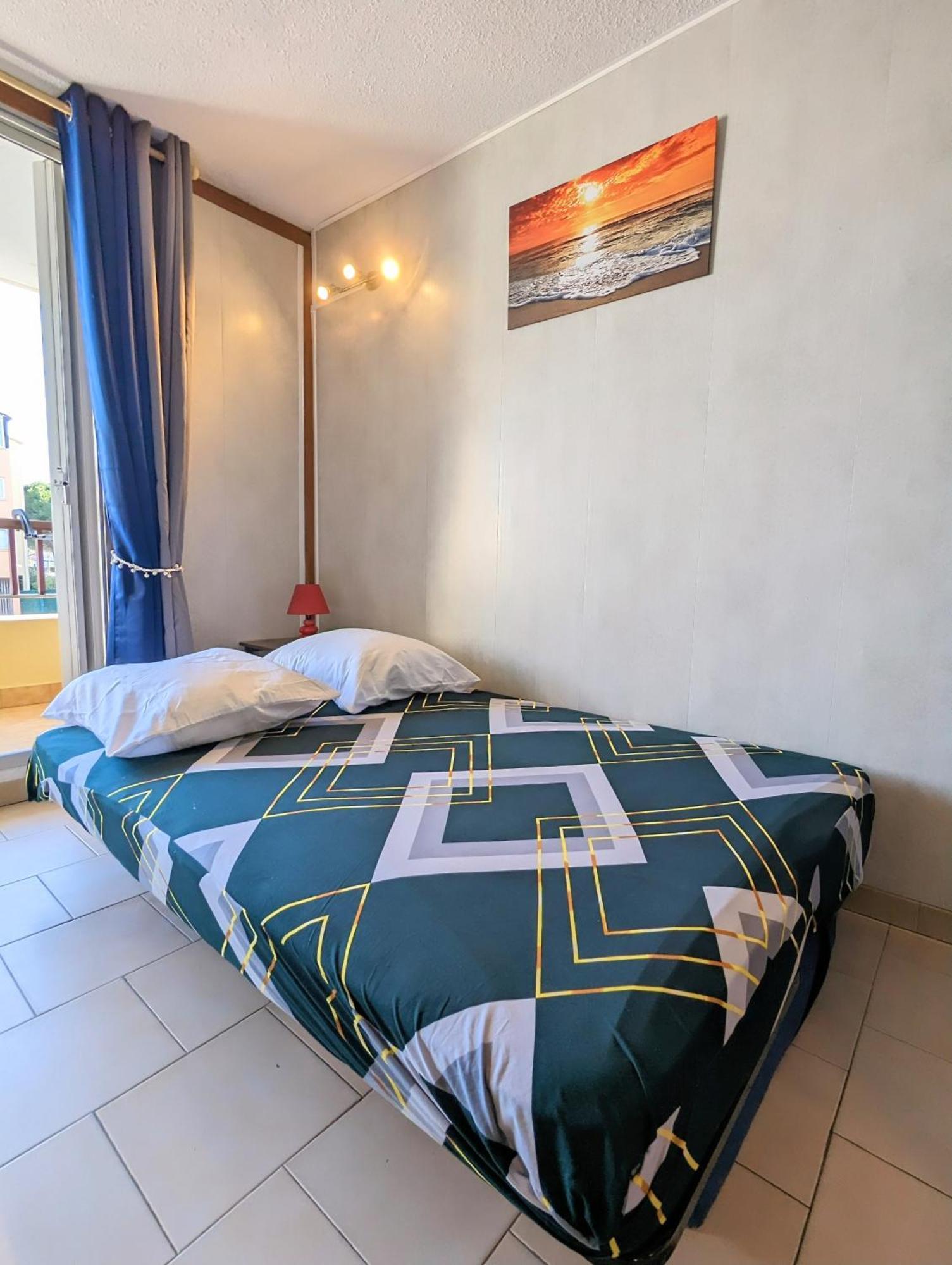 Appartement Au Calme + Parking Agde Buitenkant foto