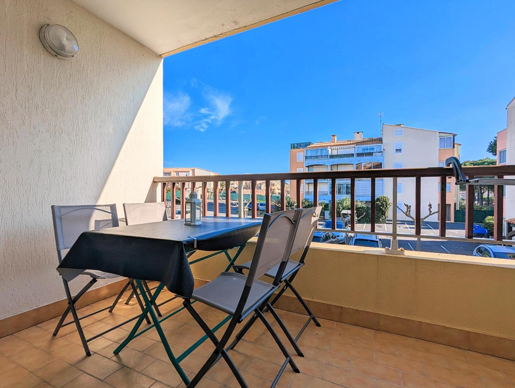 Appartement Au Calme + Parking Agde Buitenkant foto